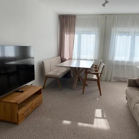 Apartment Og Naturnah Parkplatz Wlan Feucht